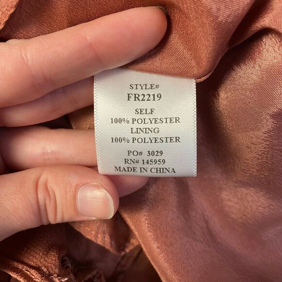 Dress Forum NWT Dusty Rose Asymmetrical Ruffle Romper Size M Boho - Picture 9 of 10